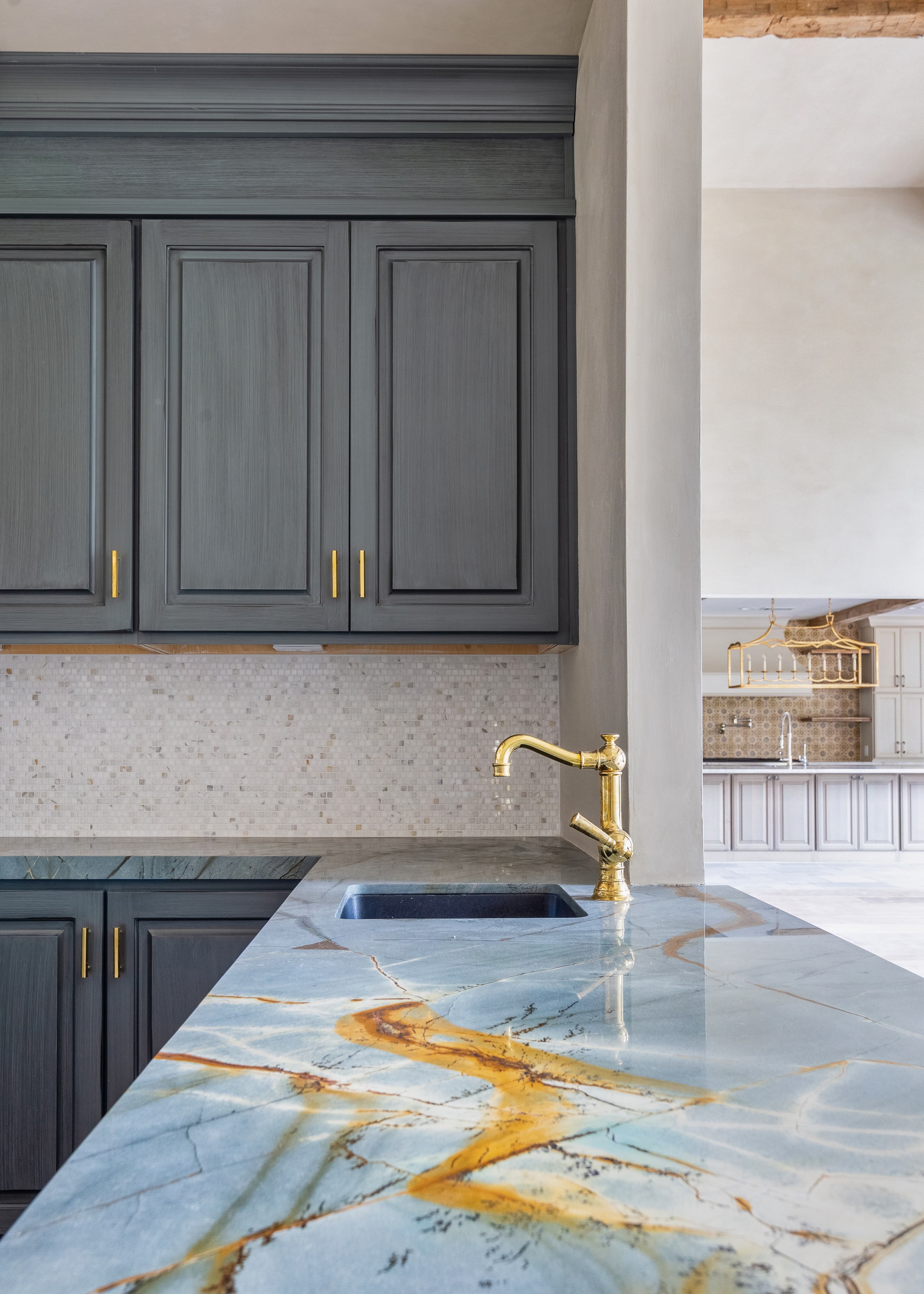 Customizable Elegance